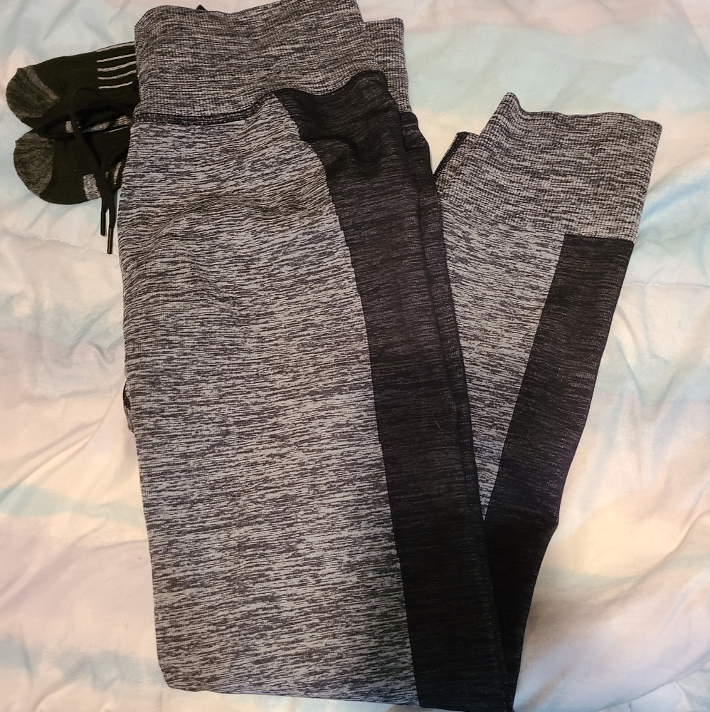 Pink leggings size large